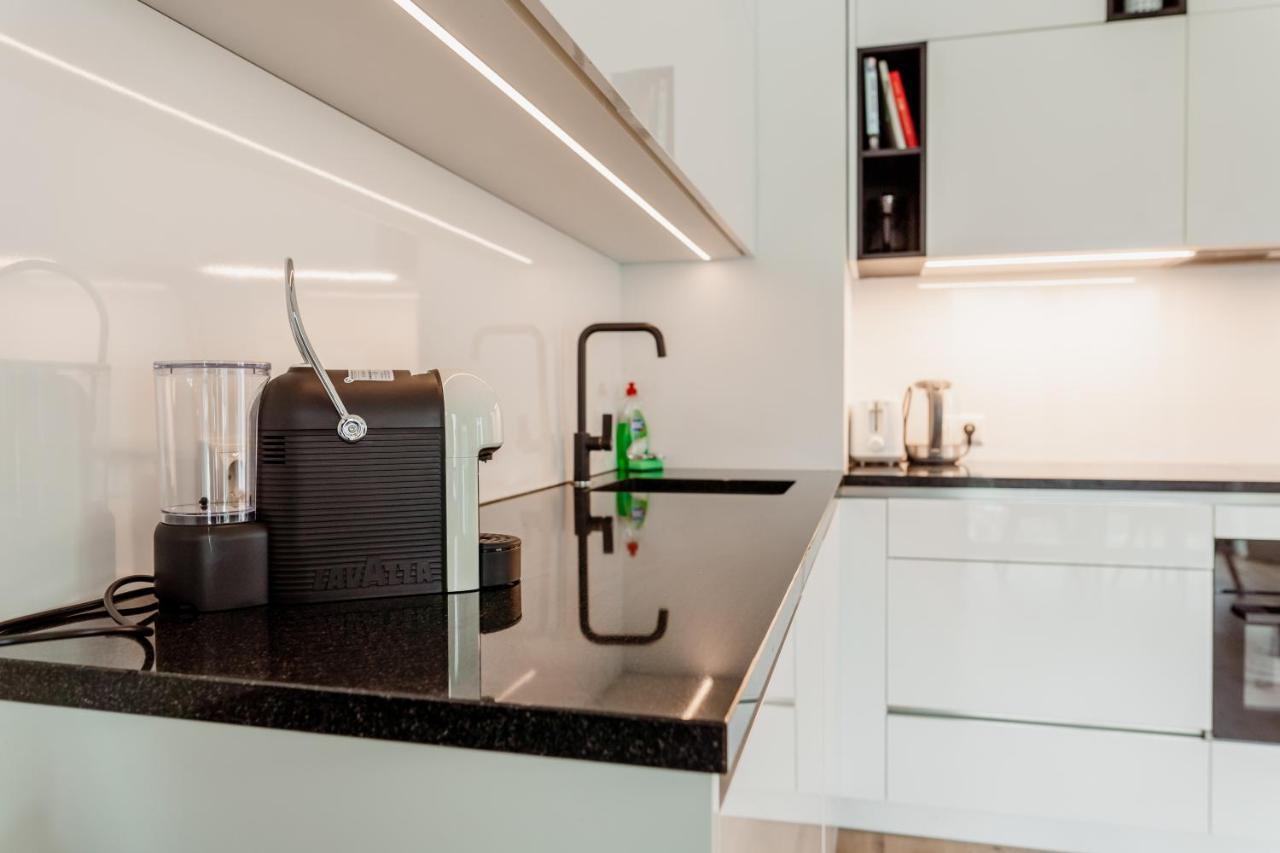 Dream Stay - Modern Apartments In City Centre Tallinn Ngoại thất bức ảnh