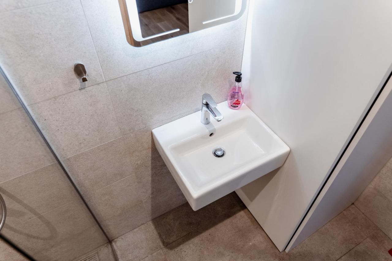 Dream Stay - Modern Apartments In City Centre Tallinn Ngoại thất bức ảnh